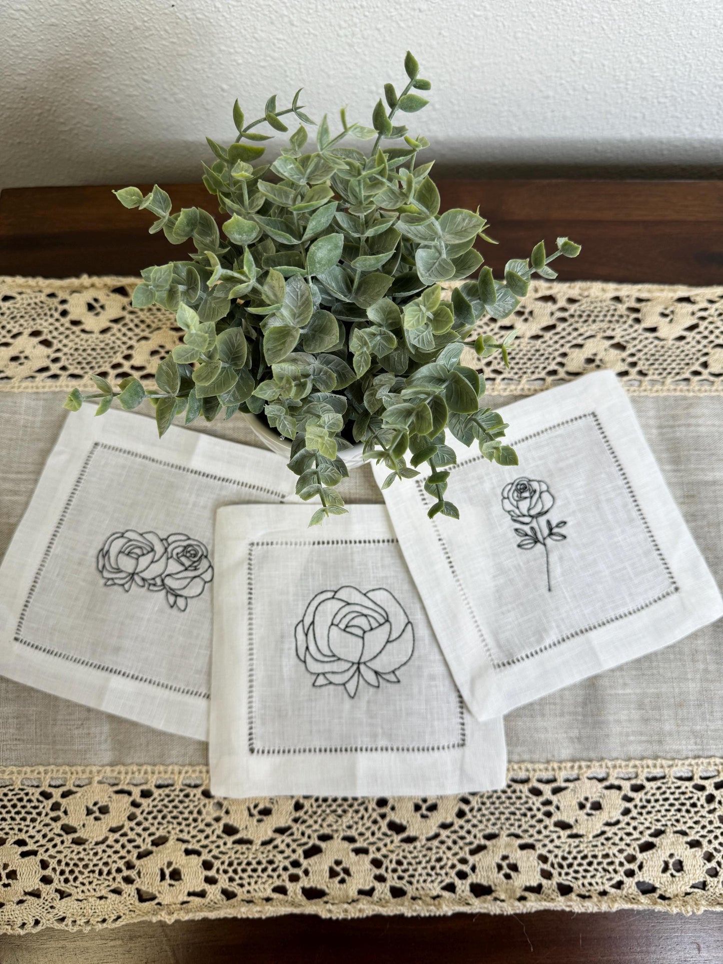 Minimalist Rose Embroidered Party Linen Cocktail Napkins (Set of 8)