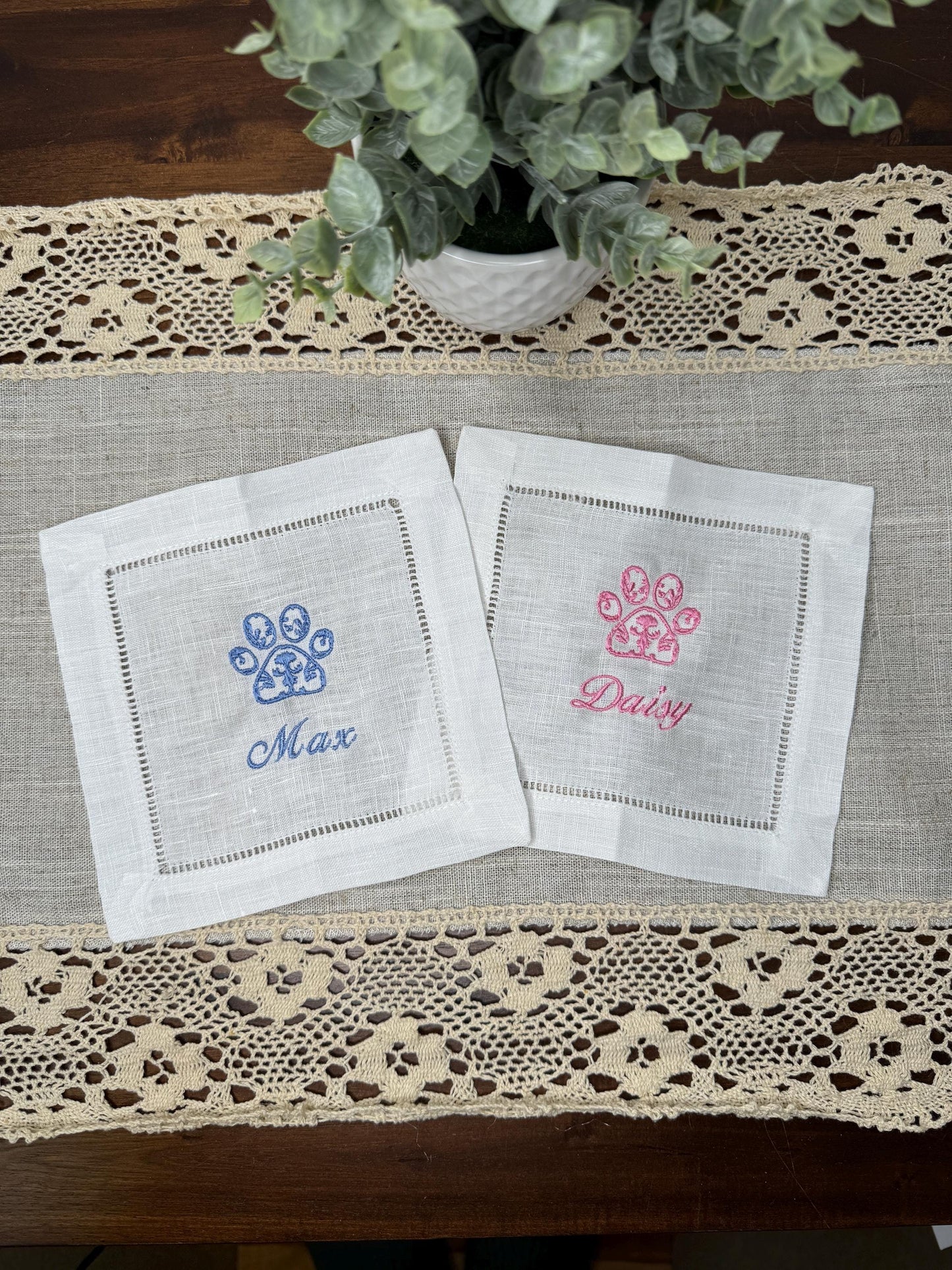 Customized Chinoiserie Paw Print Embroidered Linen Cocktail Napkins - Set of 4,6,8